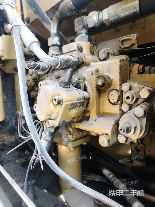 液壓泵室（大件艙室）