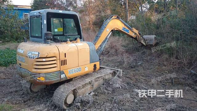 整机右后45°（整机外观）