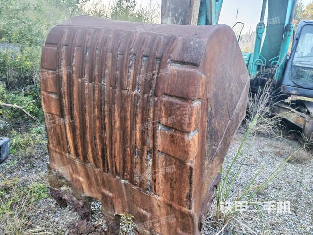 鏟斗45度（工作和回轉(zhuǎn)裝置）