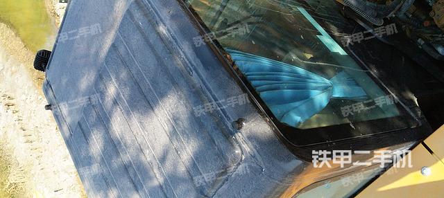 駕駛室頂部（整機(jī)外觀）