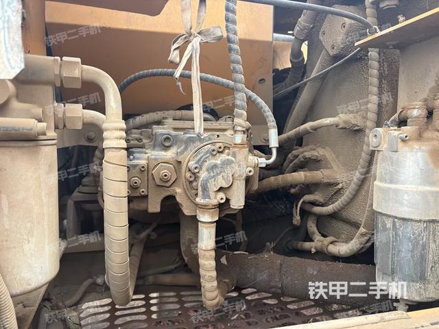 液压泵斜45 左（大件舱室）