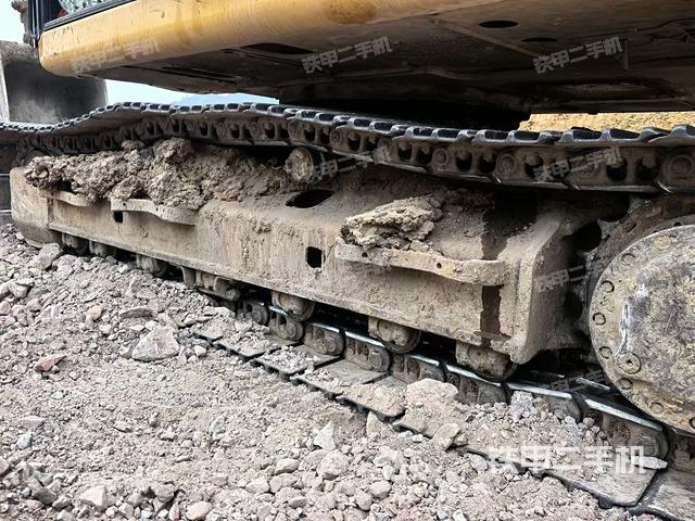 右側(cè)履帶整體（行走機(jī)構(gòu)）