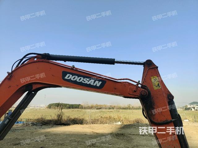 小臂整體右前（工作和回轉(zhuǎn)裝置）