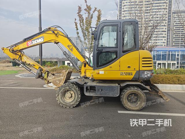 徐工XE60WA挖掘機