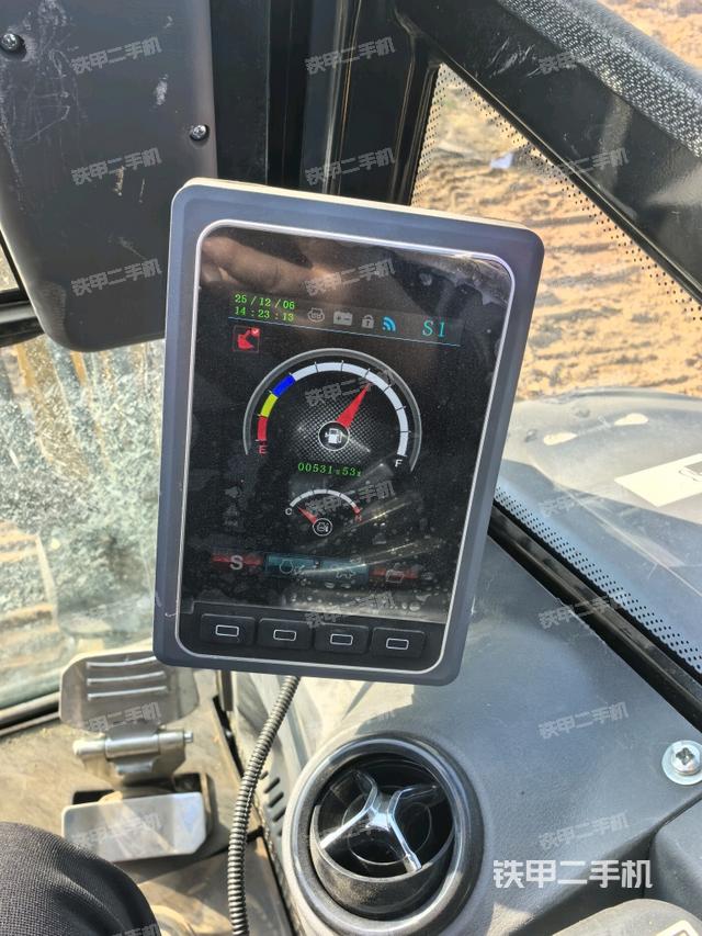 显示屏 （驾驶室部分）