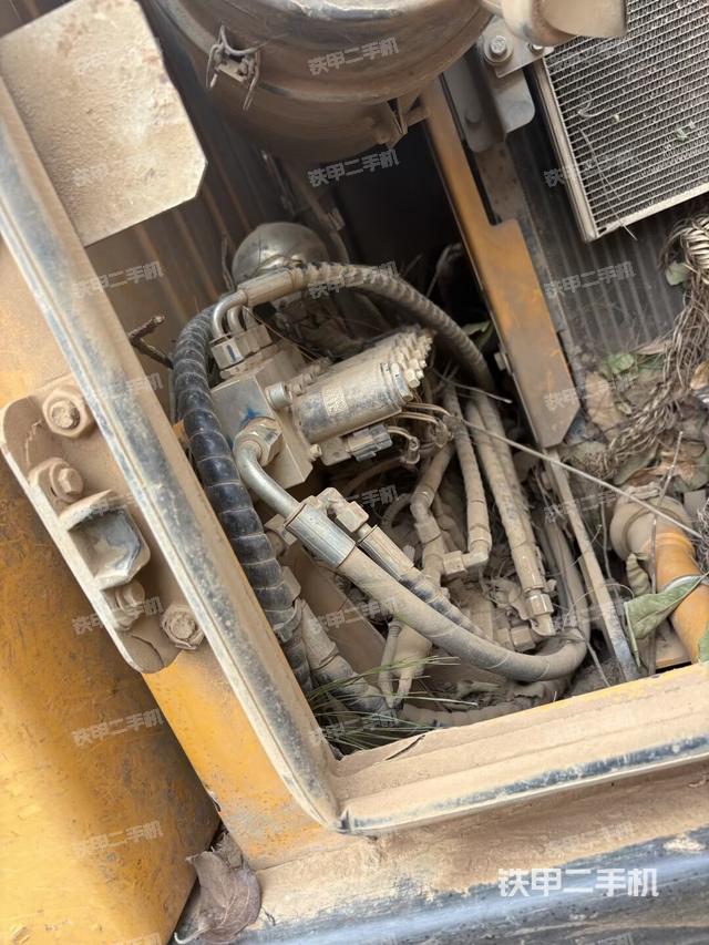 液压泵室（大件舱室）