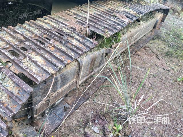 左側(cè)履帶整體?（行走機(jī)構(gòu)）