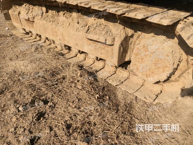 左側(cè)履帶整體?（行走機構(gòu)）