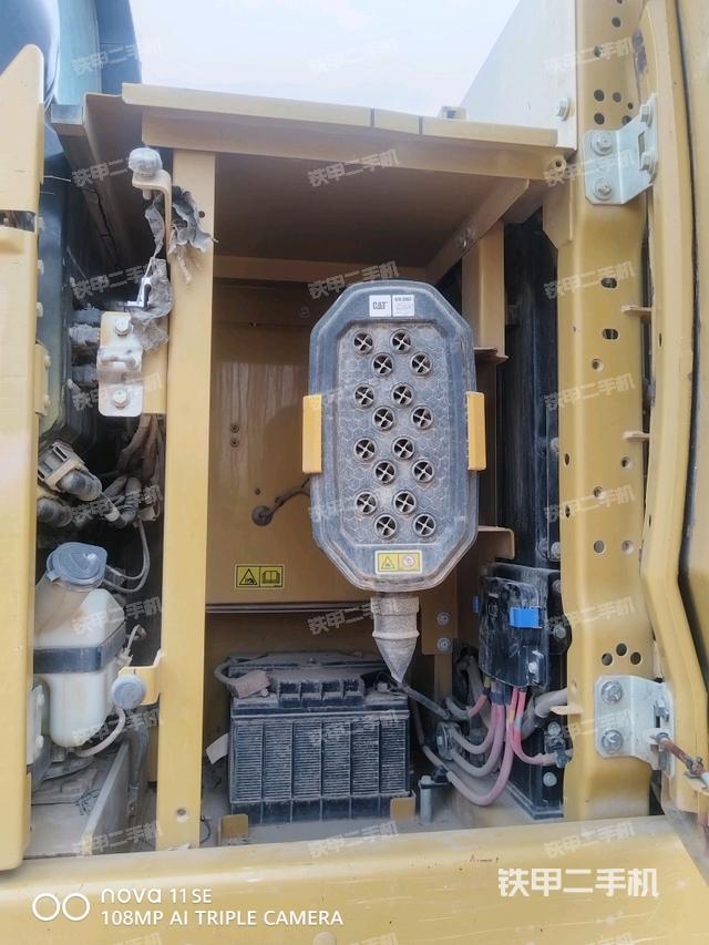 液壓泵斜45?左（大件艙室）