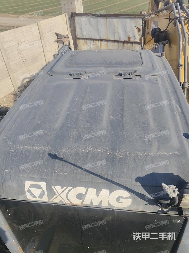 駕駛室頂部（整機(jī)外觀）