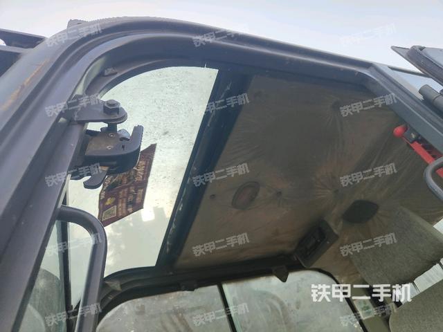 頂棚整體（駕駛室部分）