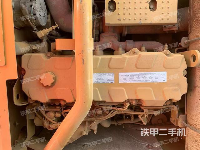 發(fā)動(dòng)機(jī)整體俯視（整機(jī)外觀）