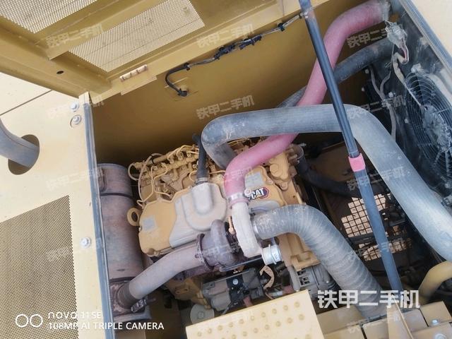 發(fā)動機(jī)室（上車部件）