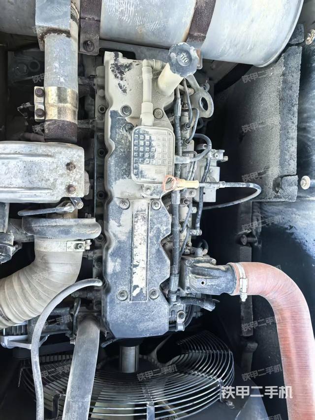 發(fā)動(dòng)機(jī)整體俯視（整機(jī)外觀）