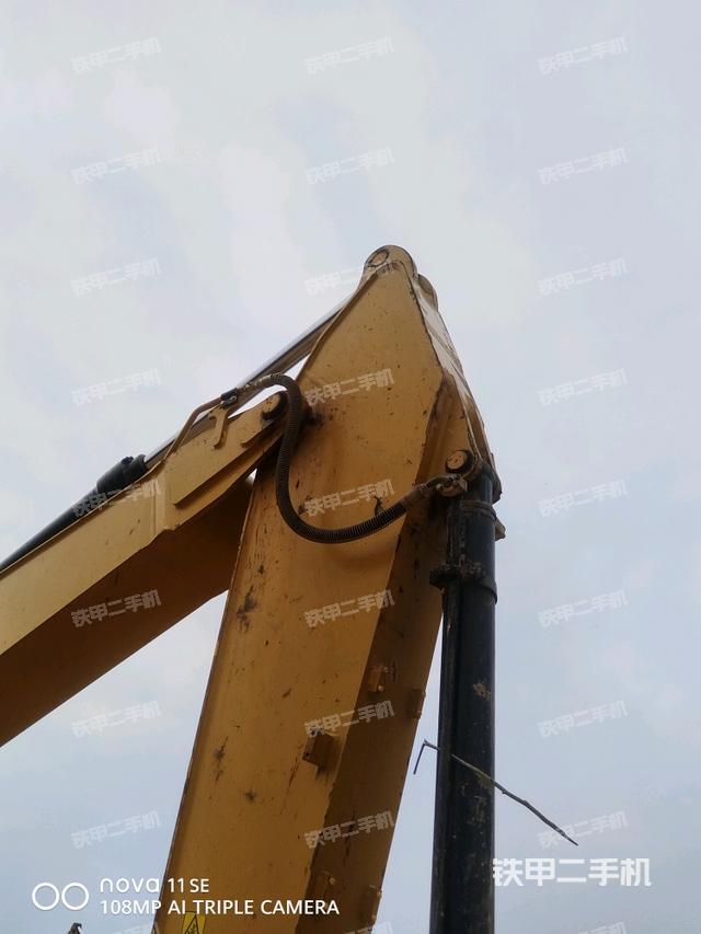 大臂根部?斜視（工作和回轉(zhuǎn)裝置）