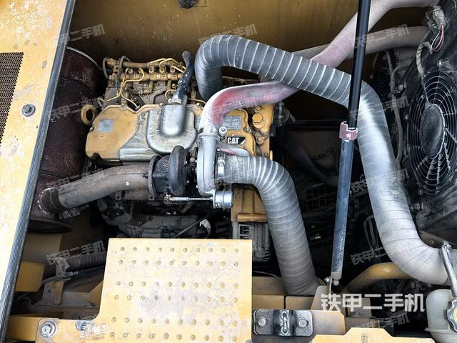 水箱+風(fēng)扇特寫（上車部件）