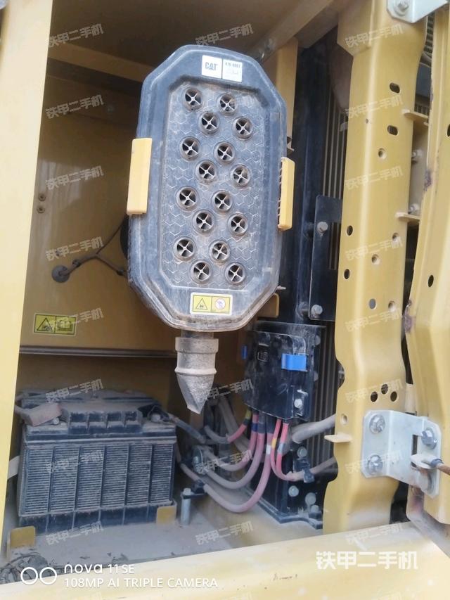 液壓泵斜45?右（大件艙室）