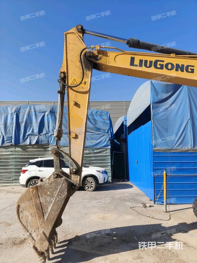 小臂整體左后（工作和回轉(zhuǎn)裝置）