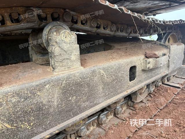 左导向轮（行走机构）