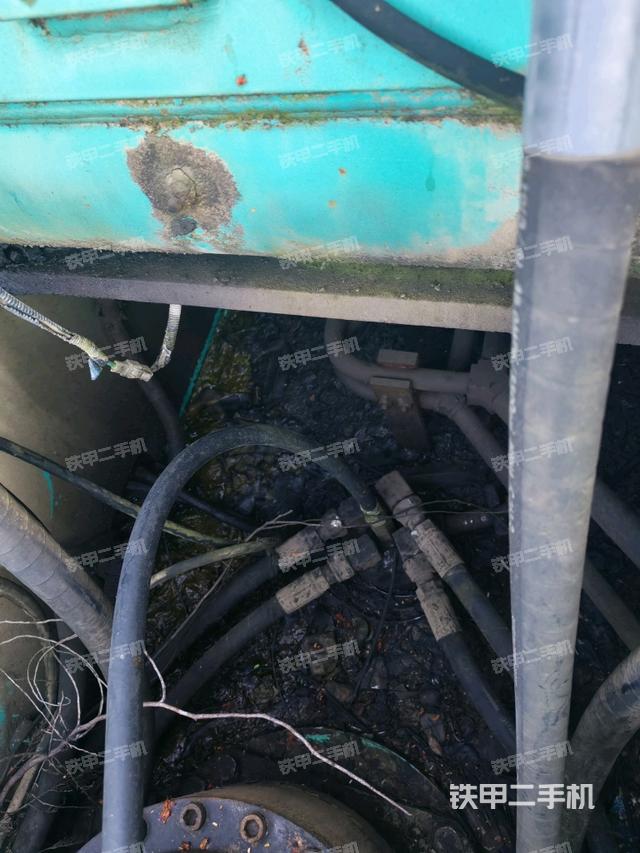 增壓器特寫(xiě)（上車(chē)部件）