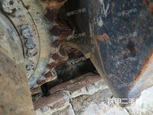 左側(cè)行走馬達(dá)蓋板（行走機(jī)構(gòu)）