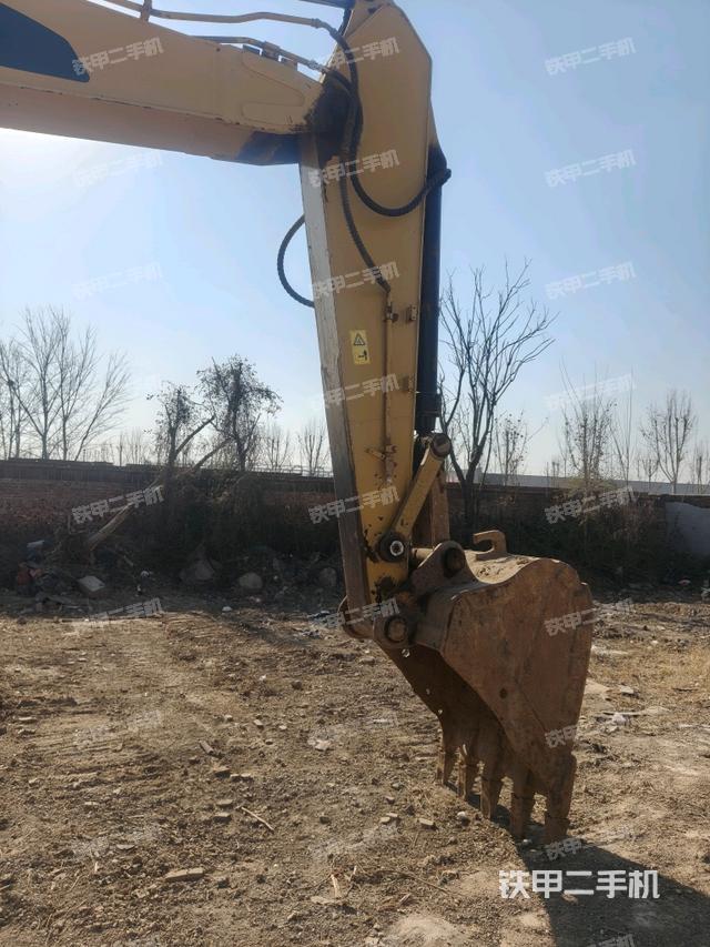 小臂整體左后（工作和回轉(zhuǎn)裝置）