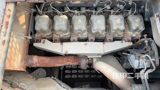 发动机整体俯视（整机外观）