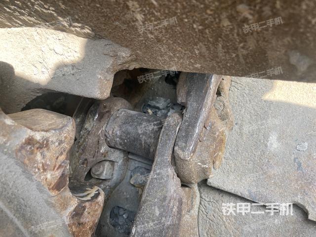 右側(cè)行走馬達(dá)蓋板（行走機(jī)構(gòu)）