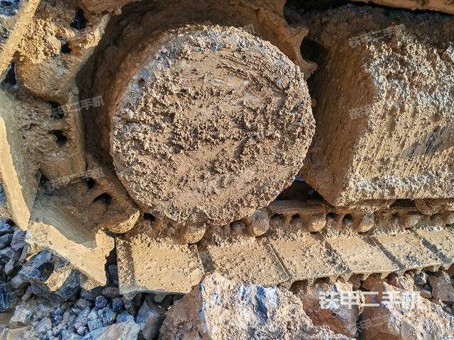 左驱动轮（行走机构）