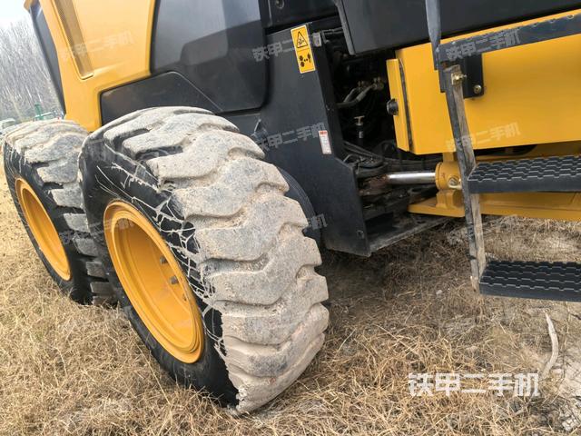 左驱动轮/左后轮（行走机构）