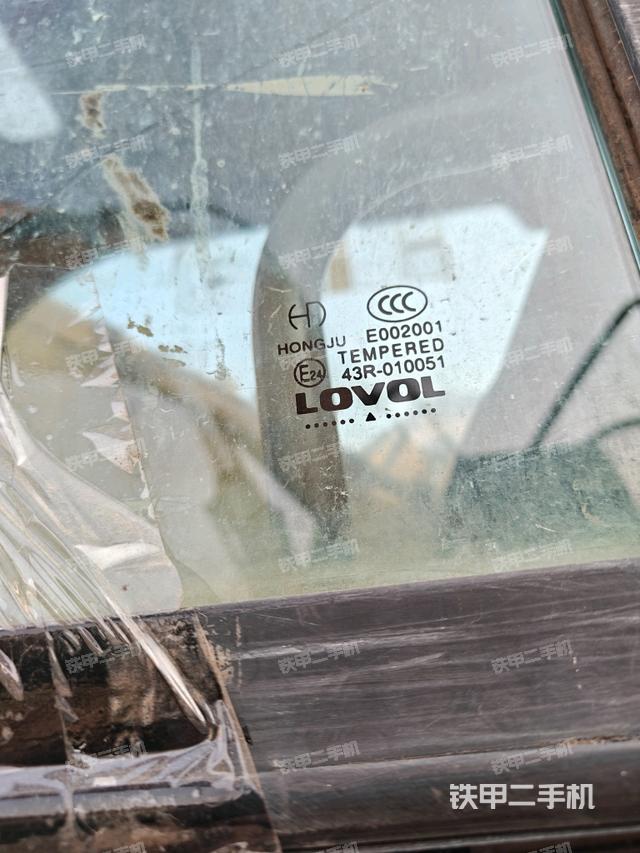 座椅后部（驾驶室部分）