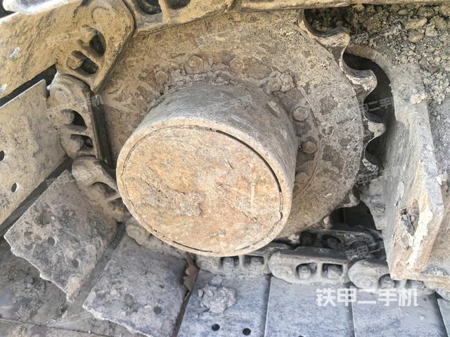 左驱动轮（行走机构）