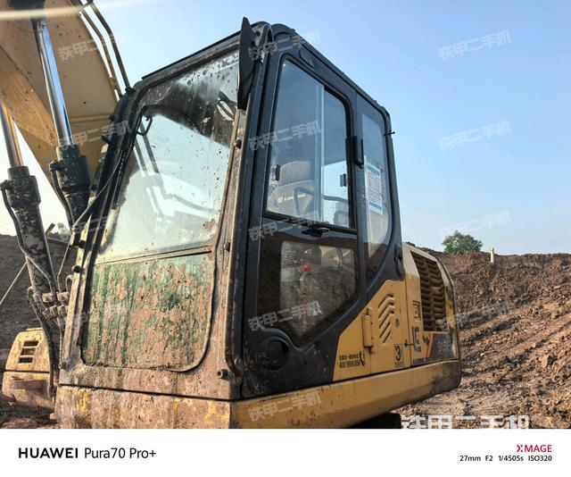 駕駛室左前45度（駕駛室部分）