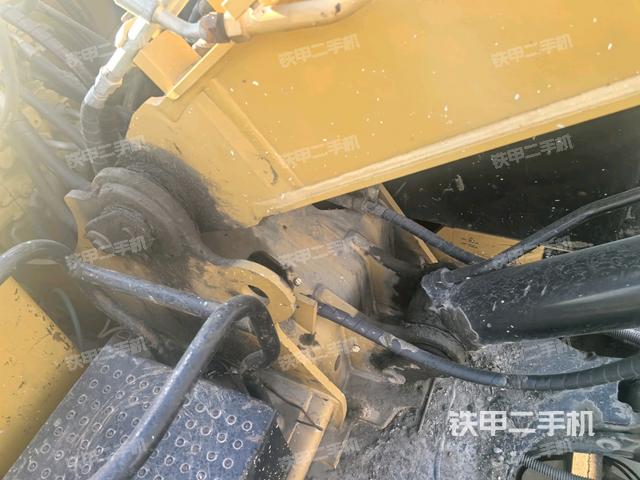 大臂根部 斜（工作和回转装置）