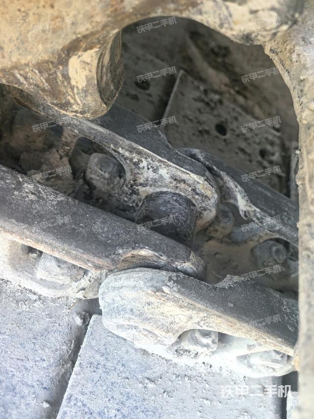 左侧行走马达盖板（行走机构）