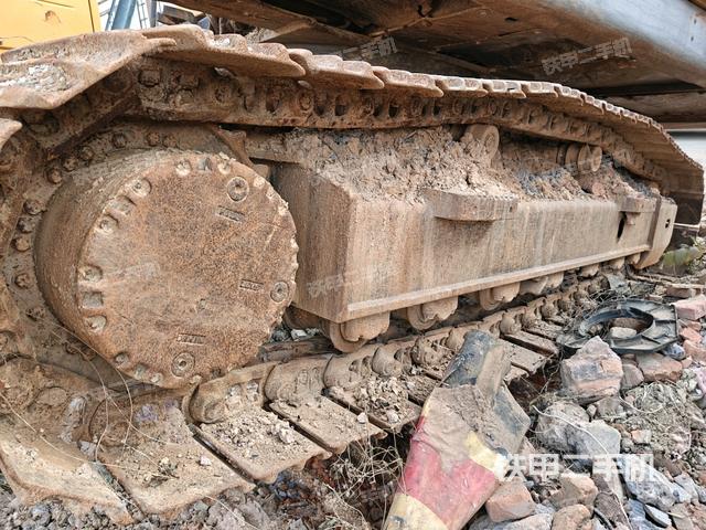 左侧行走马达盖板（行走机构）