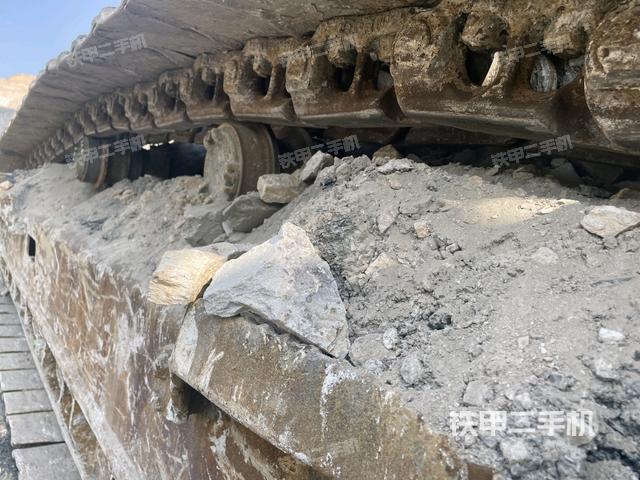 左側(cè)行走馬達(dá)蓋板（行走機(jī)構(gòu)）