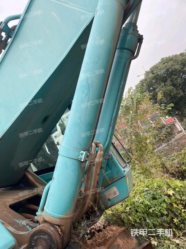 大臂根部?斜視（工作和回轉(zhuǎn)裝置）