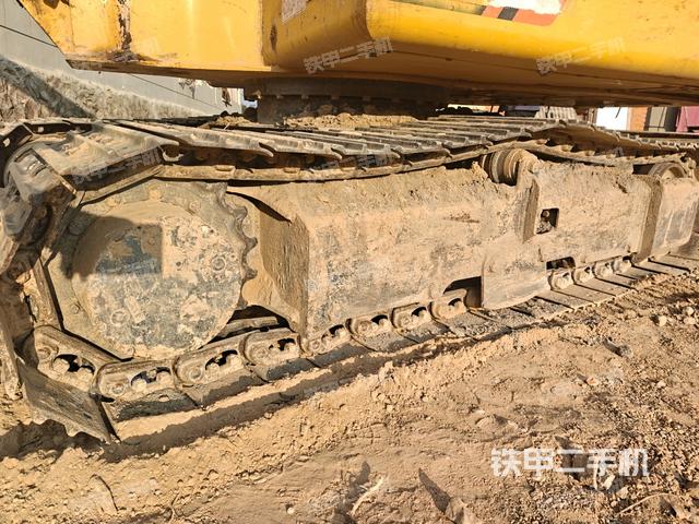 右侧履带整体 （行走机构）