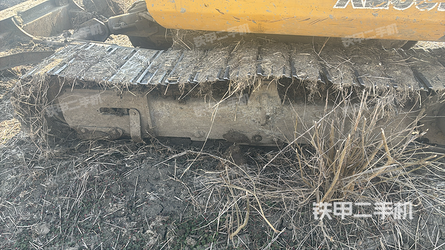 单侧履带整体（整机外观）