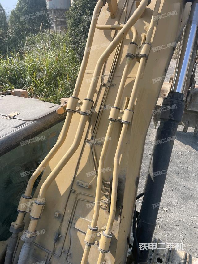 小臂整體左后（工作和回轉(zhuǎn)裝置）