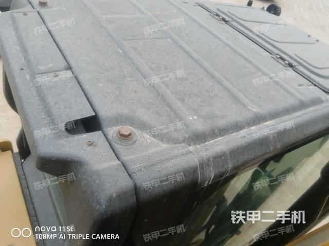 駕駛室頂部（整機(jī)外觀）