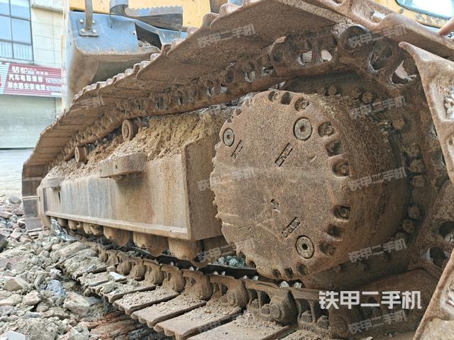 左驱动轮（行走机构）