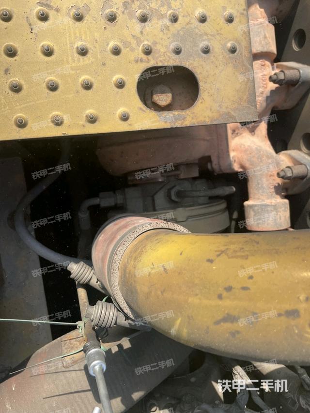 駕駛室頂部俯視（上車部件）