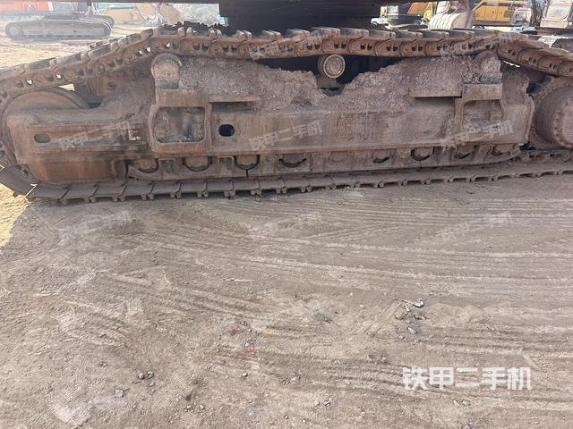 左导向轮（行走机构）