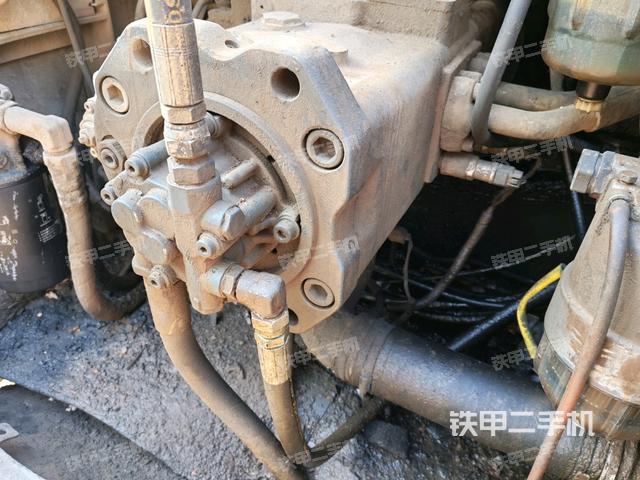 液压泵室（大件舱室）