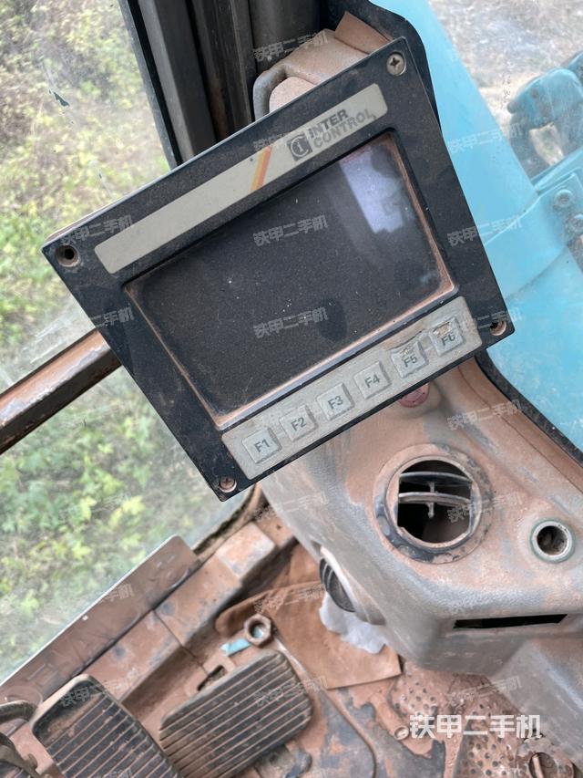 顯示屏?（駕駛室部分）