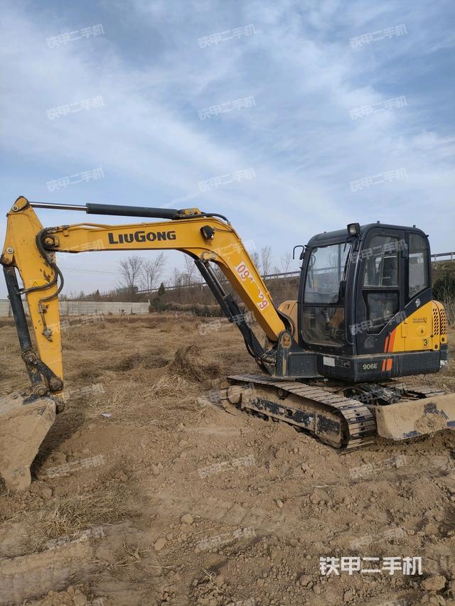 柳工CLG906E挖掘機