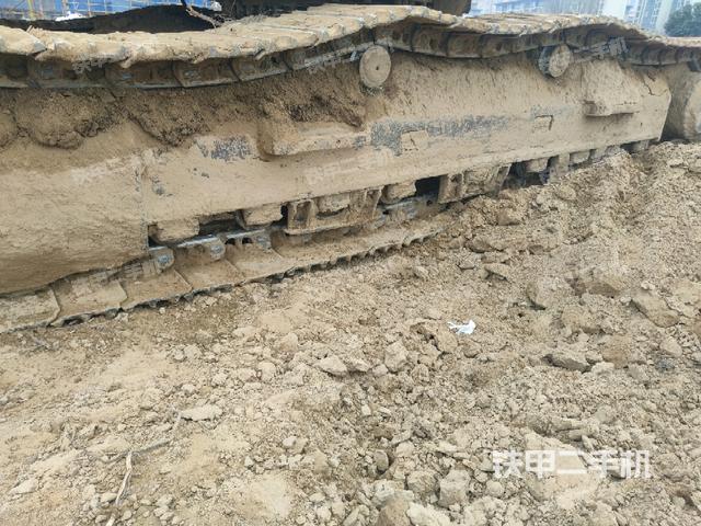 单侧履带整体（整机外观）