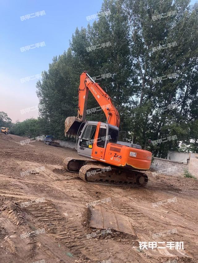 日立ZX120挖掘機